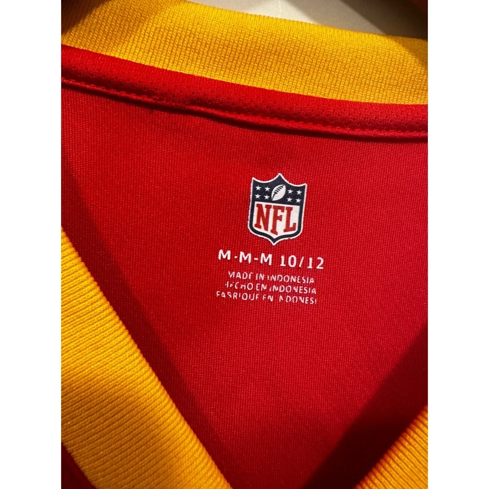 NFL Kansas City Chiefs Youth Jersey Shirt Red Yellow Size M 10/12 Football Tee